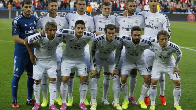 星空体育在线登陆-《王者荣耀》荣耀星耀线下开奖盛典，巅峰对决绽放荣耀光芒